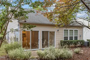 306 Fenmore Pl, Cary, NC 27519 - Photo 6