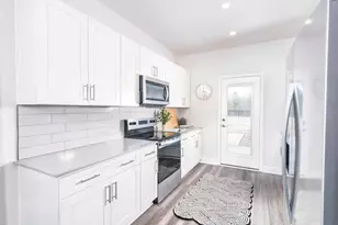 1103 Alfonso Ln, Durham, NC 27703 - Photo 6