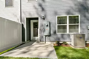 406 Cherry Laurel Dr, Sanford, NC 27332 - Photo 14