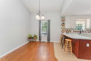 687 W Watson Rd, Benson, NC 27504 - Photo 6