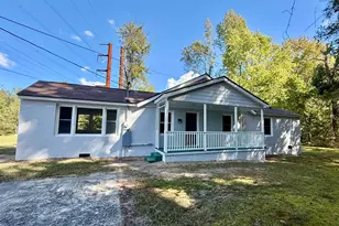1914 Glover St, Roanoke Rapids, NC 27870 - Photo 2