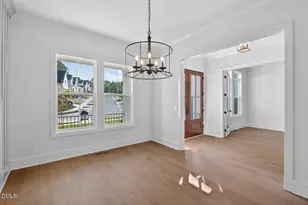 2710 Pathway Dr, Chapel Hill, NC 27516 - Photo 10