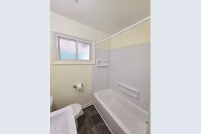 912 Dixie Trail, Raleigh, NC 27607 - Photo 24