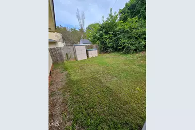 912 Dixie Trail, Raleigh, NC 27607 - Photo 28