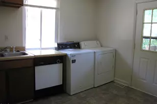 307 W Delafield Ave, Durham, NC 27704 - Photo 18