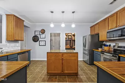 218 River Hills Drive, Clayton, NC 27527 - Photo 2