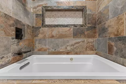 940 Carnegie Drive, Fayetteville, NC 28311 - Photo 12