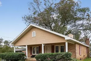 617 Bailey Rd, Coats, NC 27521 - Photo 2