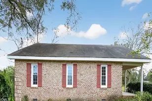 617 Bailey Rd, Coats, NC 27521 - Photo 4