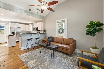 410 Bledsoe Avenue, Raleigh, NC 27601 - Photo 6