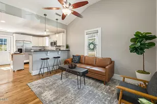 410 Bledsoe Ave, Raleigh, NC 27601 - Photo 6