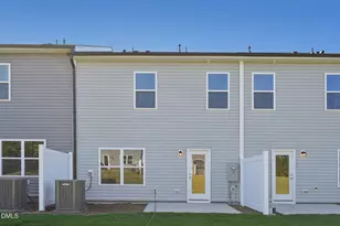 224 Flagstone Wy, Wilsons Mills, NC 27520 - Photo 30