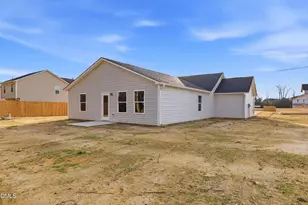 202 Streamlet Dr, Fremont, NC 27830 - Photo 6
