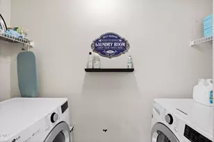 147 Dove Cottage Ln, Cary, NC 27519 - Photo 36