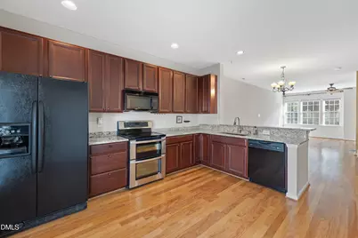 147 Dove Cottage Lane, Cary, NC 27519 - Photo 4