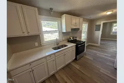 902 Meadow Street S, Wilson, NC 27893 - Photo 4
