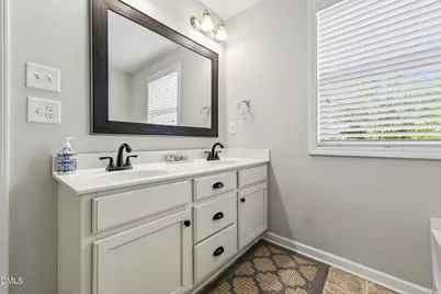 7725 Weathered Oak Way, Raleigh, NC 27616 - Photo 24