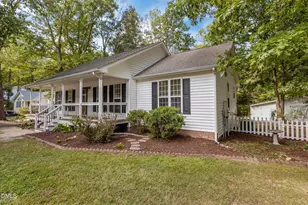 101 Richmond Dr, Archer Lodge, NC 27527 - Photo 2