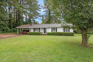 613 Devon Pl, Zebulon, NC 27597 - Photo 4