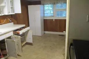 204 S State St, Raleigh, NC 27601 - Photo 6