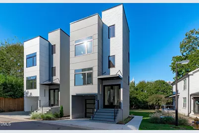 226 Woodsborough Place, Raleigh, NC 27601 - Photo 2