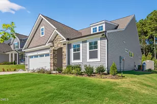 661 Highview Dr, Benson, NC 27504 - Photo 2