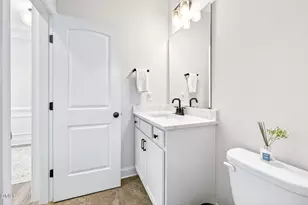 661 Highview Dr, Benson, NC 27504 - Photo 6