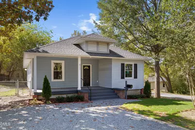 411 W I Street, Erwin, NC 28339 - Photo 2