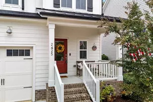 2425 Glade Mill Ct, Fuquay Varina, NC 27526 - Photo 4