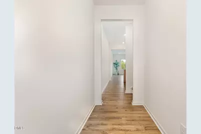 153 N District Avenue, Clayton, NC 27527 - Photo 6