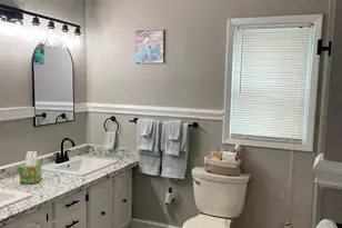 804 E Lizzie St, Selma, NC 27576 - Photo 18