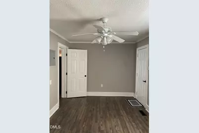 804 E Lizzie Street, Selma, NC 27576 - Photo 20