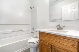 715 Bent Creek Dr, Hope Mills, NC 28348 - Photo 20