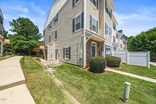 2221 Valley Edge Dr, Raleigh, NC 27614 - Photo 22