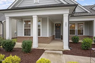 209 Kephart Way, Holly Springs, NC 27540 - Photo 2