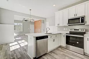 4251 Knollwood Dr, Fayetteville, NC 28304 - Photo 12