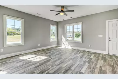 4251 Knollwood Drive, Fayetteville, NC 28304 - Photo 6