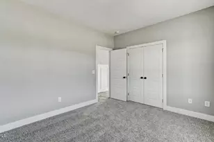 4251 Knollwood Dr, Fayetteville, NC 28304 - Photo 20