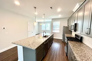 710 Umber Dr, Cary, NC 27519 - Photo 16