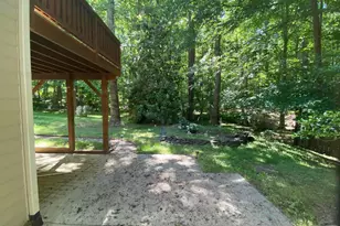 10621 Cahill Rd, Raleigh, NC 27614 - Photo 30