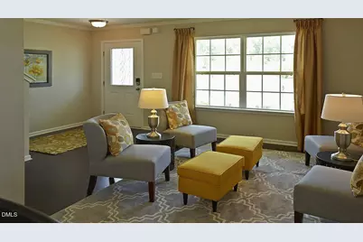 700 Rose Mallow Dr Drive, Zebulon, NC 27597 - Photo 2