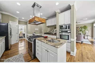 102 Travilah Oaks Lane, Cary, NC 27518 - Photo 12