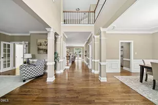 102 Travilah Oaks Ln, Cary, NC 27518 - Photo 2