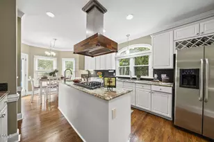 102 Travilah Oaks Ln, Cary, NC 27518 - Photo 8