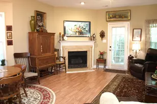 801 Genford Ct, Raleigh, NC 27609 - Photo 6