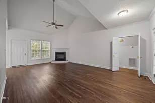 6215 Hilbert Ridge Dr, Holly Springs, NC 27540 - Photo 8