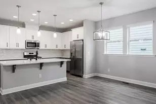 309 Crossland Dr, Chapel Hill, NC 27517 - Photo 10