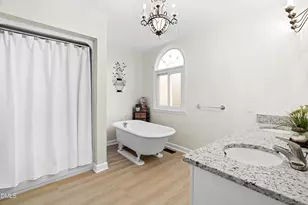 335 Sprunt Dr, Clinton, NC 28328 - Photo 32