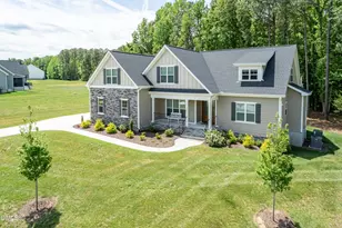 115 Old Gdn Ln, Youngsville, NC 27596 - Photo 2