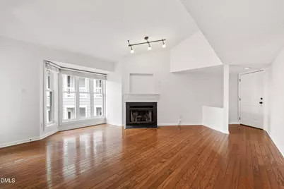 911 Washington Street #301, Raleigh, NC 27605 - Photo 4